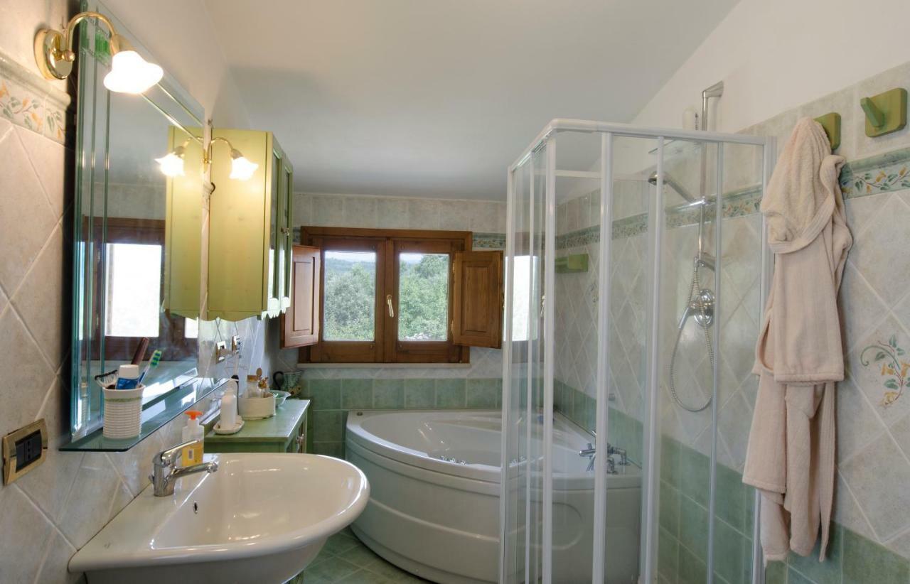 Decollatura Casa Nel Verde מראה חיצוני תמונה