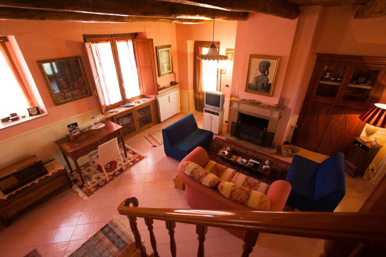 Decollatura Casa Nel Verde מראה חיצוני תמונה