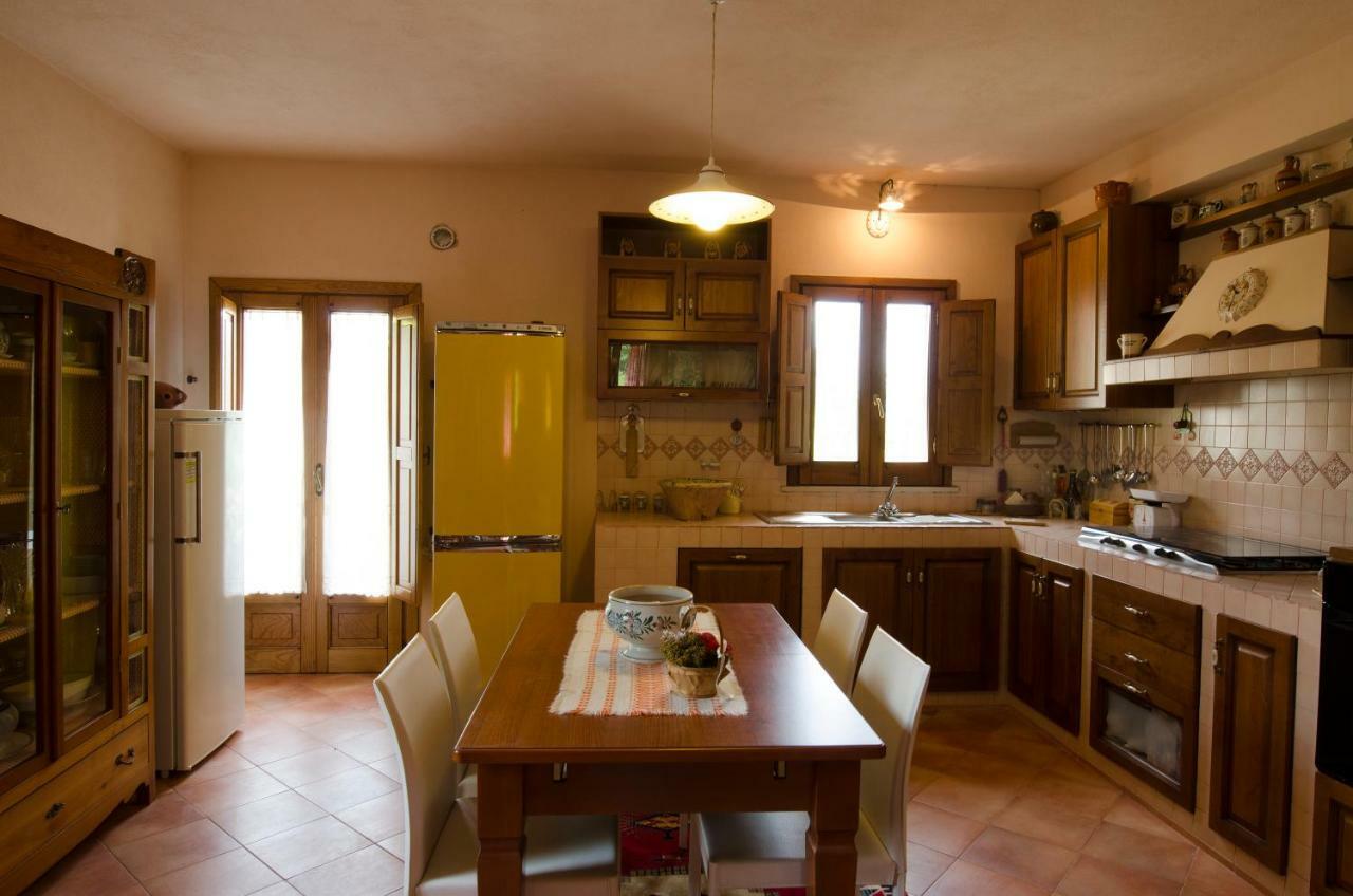 Decollatura Casa Nel Verde מראה חיצוני תמונה